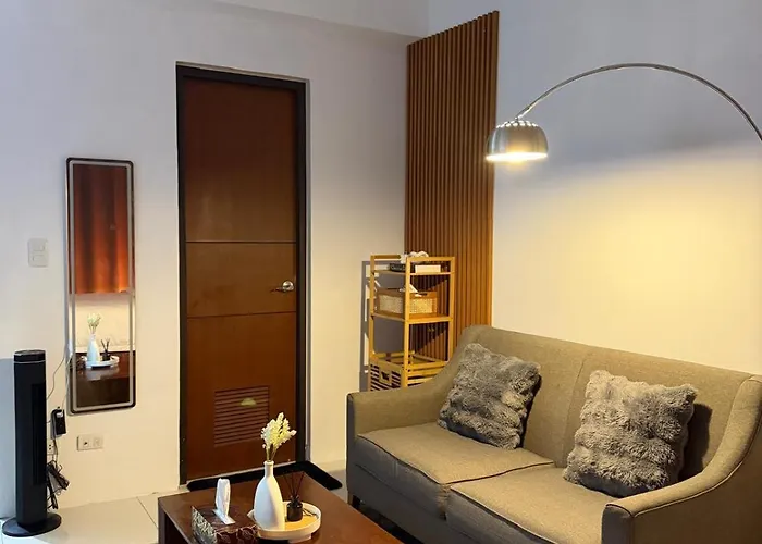 Prime Bgc Steps From Uptown Mall Apartamento *